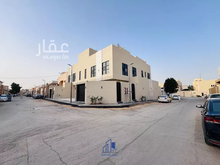 Floor for Sale in Riyadh Al Uraija Al Gharbiyah صورة 2