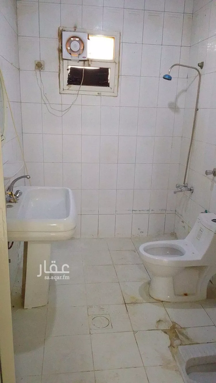 شقة للإيجار في شارع الشيخ عمر بن عبداللطيف بن عبدالرحمن, حي ظهرة البديعة, مدينة الرياض, منطقة الرياض صورة 2