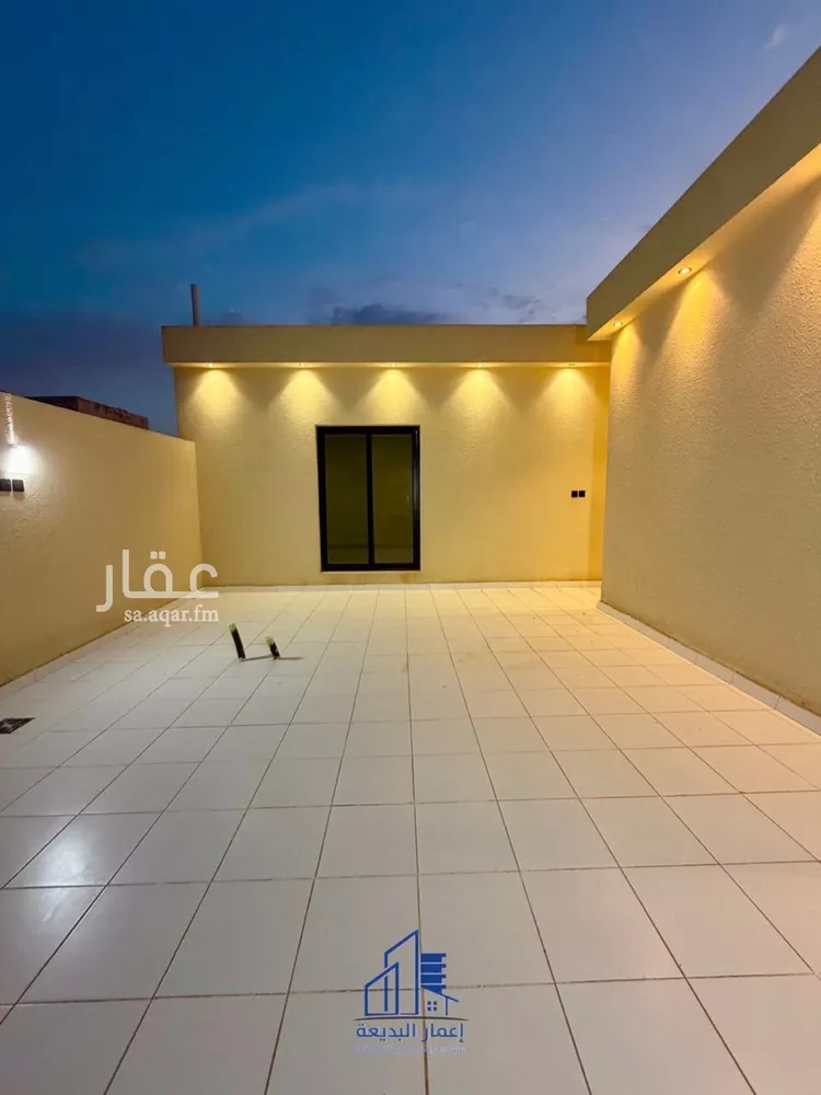 دور للبيع في شارع الزعفران, حي ظهرة البديعة, مدينة الرياض, منطقة الرياض 14