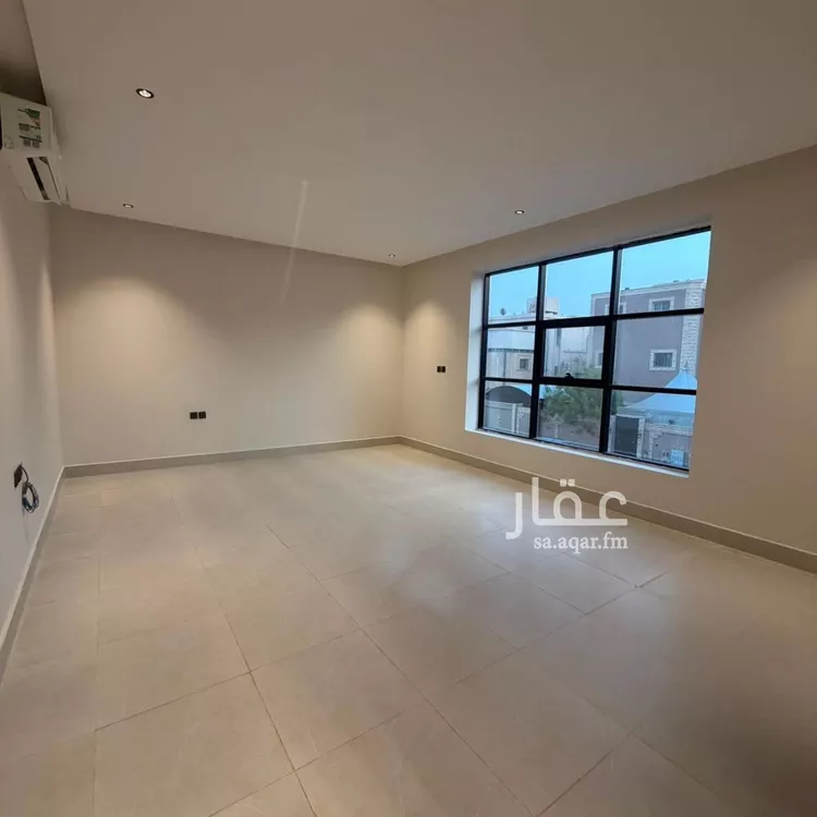 Floor for Rent in Riyadh Al Uraija Al Gharbiyah صورة 3