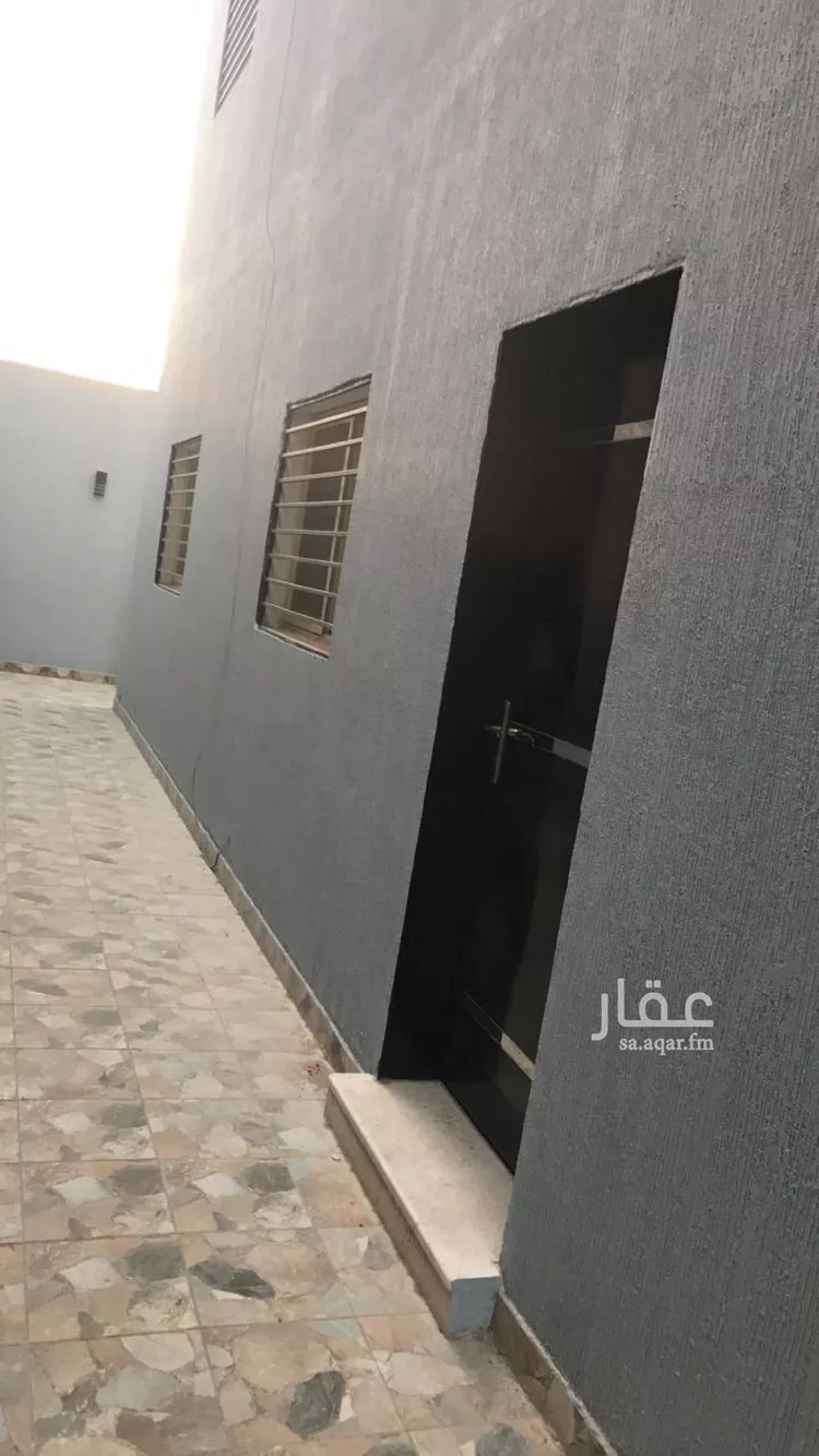 فيلا للبيع في شارع المشاعلة, حي ظهرة لبن, مدينة الرياض, منطقة الرياض صورة 3