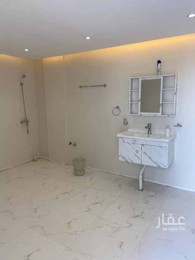 استراحة للبيع في شارع رقم 31, حي ظهرة لبن, مدينة الرياض, منطقة الرياض صورة 4