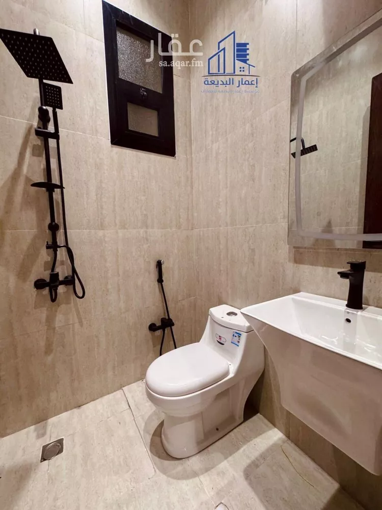 Floor for Sale in Riyadh Dhahrat Al Badi'ah 13