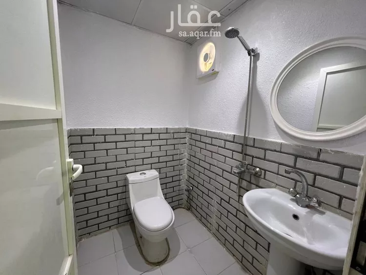 شقة للإيجار في شارع ابن القرطبي, حي العريجاء الغربي, مدينة الرياض, منطقة الرياض صورة 3