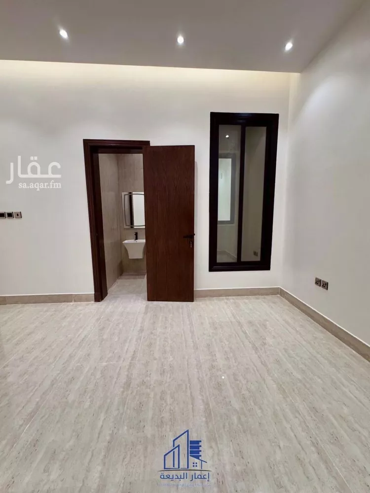 دور للبيع في شارع أبي علي الطوسي, حي ظهرة البديعة, مدينة الرياض, منطقة الرياض 24