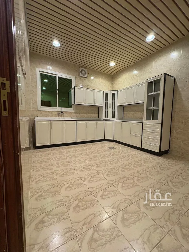 شقة للإيجار في شارع البرجان, حي العريجاء الأوسط, مدينة الرياض, منطقة الرياض صورة 3