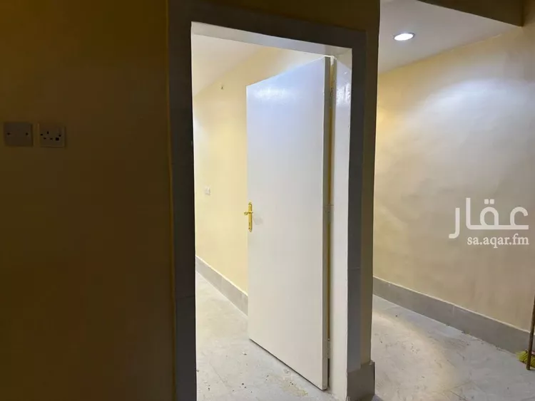 شقة للإيجار في شارع المغيرة بن عياش, حي العريجاء الأوسط, مدينة الرياض, منطقة الرياض صورة 4