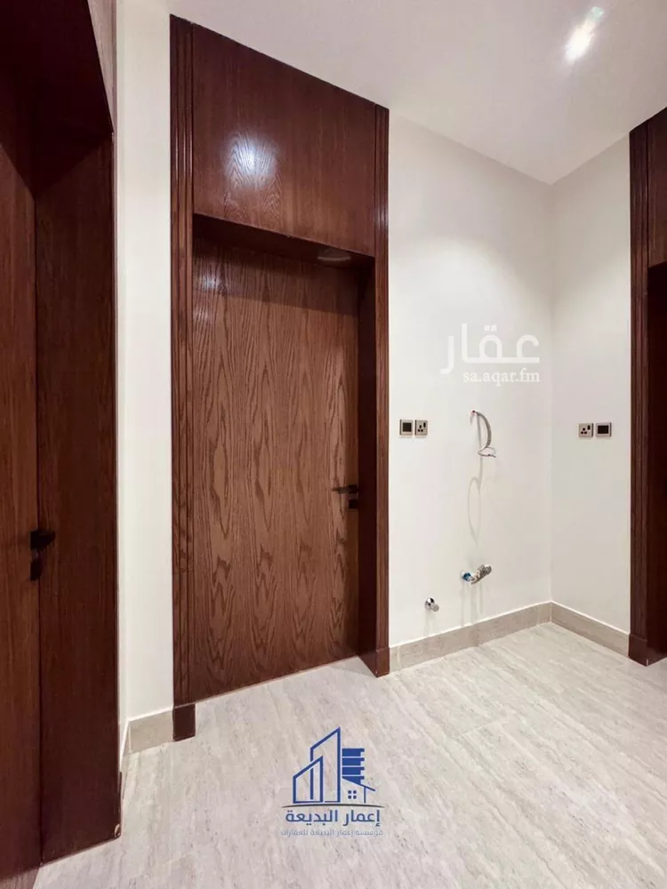 Floor for Sale in Riyadh Dhahrat Al Badi'ah 7
