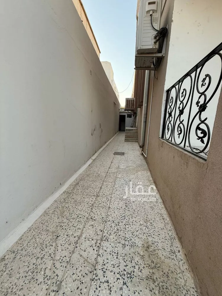 دور للإيجار في شارع أبي سعيد الأصطرخي, حي ظهرة البديعة, مدينة الرياض, منطقة الرياض صورة 5
