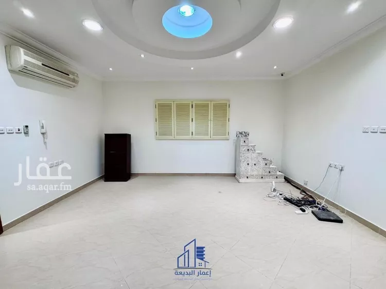 فيلا للبيع في شارع أفضل الهاشمي, حي ظهرة البديعة, مدينة الرياض, منطقة الرياض 16