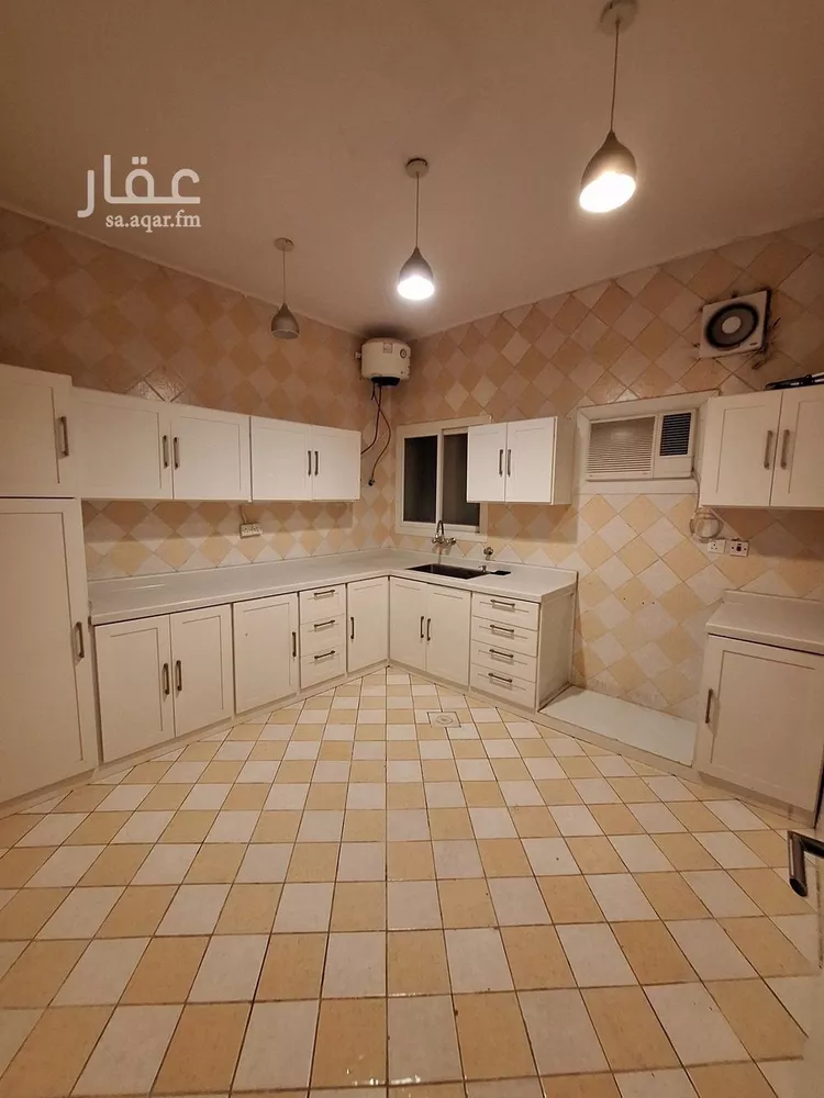 دور للإيجار في شارع مالك بن حمزة, حي ظهرة البديعة, مدينة الرياض, منطقة الرياض صورة 4