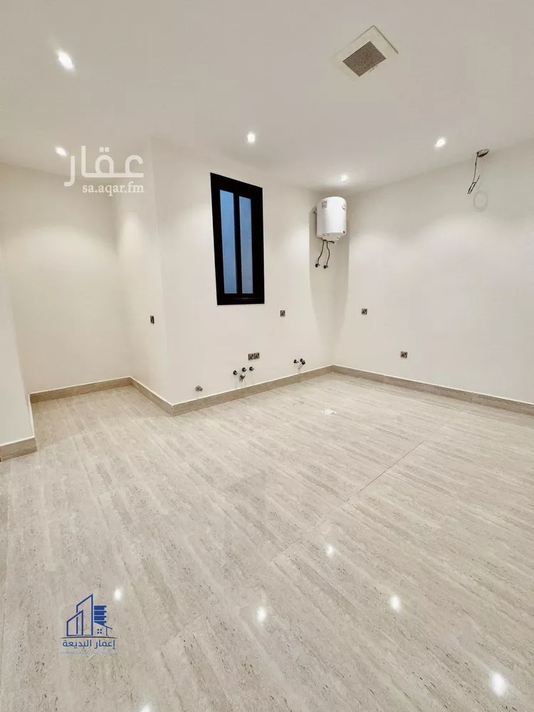 دور للبيع في شارع بكر بن العلاء, حي ظهرة البديعة, مدينة الرياض, منطقة الرياض 30