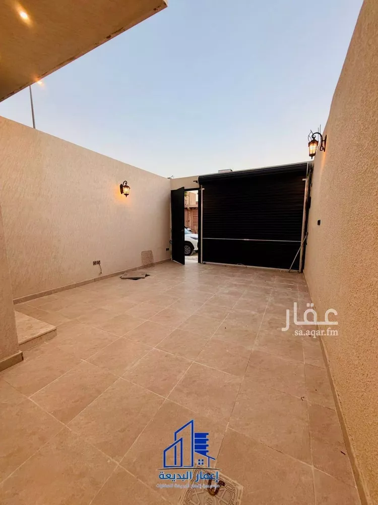 Floor for Sale in Riyadh Dhahrat Al Badi'ah 8