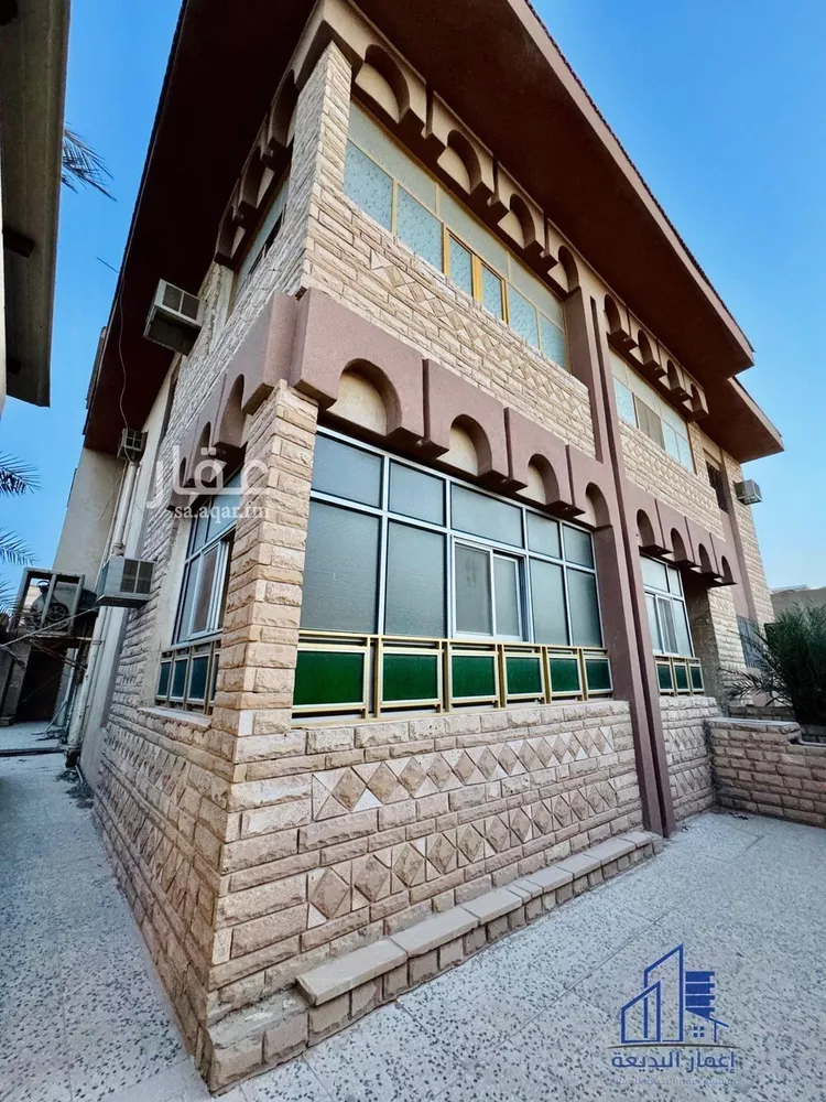 فيلا للبيع في شارع زين الأمناء, حي ظهرة البديعة, مدينة الرياض, منطقة الرياض صورة 4
