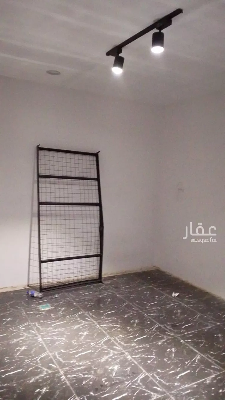 فيلا للإيجار في شارع الشيخ صالح بن عبدالعزيز بن عبدالرحمن, حي السويدي الغربي, مدينة الرياض, منطقة الرياض صورة 4