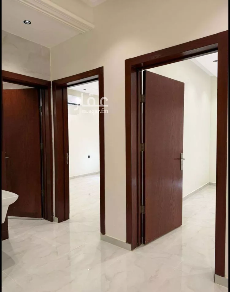 شقة للإيجار في شارع عبدالله بن حلوان, حي العريجاء الغربي, مدينة الرياض, منطقة الرياض صورة 2