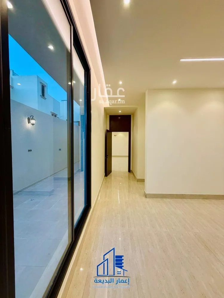 Floor for Sale in Riyadh Dhahrat Al Badi'ah 21