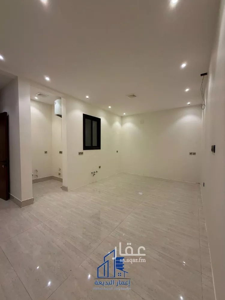 دور للبيع في شارع بكر بن العلاء, حي ظهرة البديعة, مدينة الرياض, منطقة الرياض 8