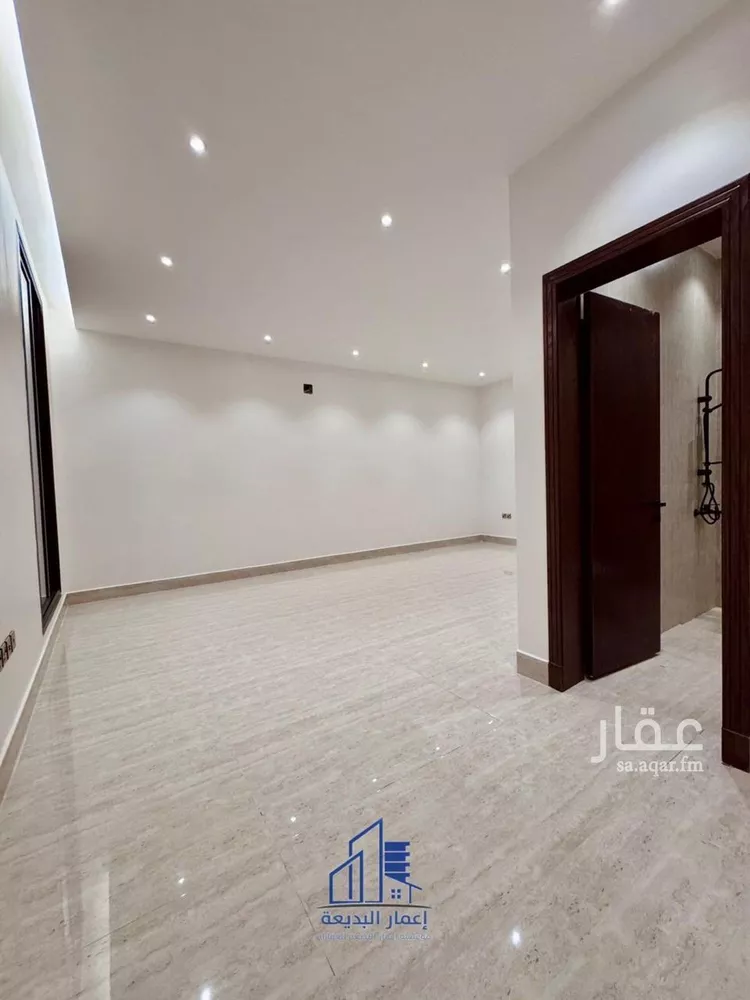 Floor for Sale in Riyadh Dhahrat Al Badi'ah 17