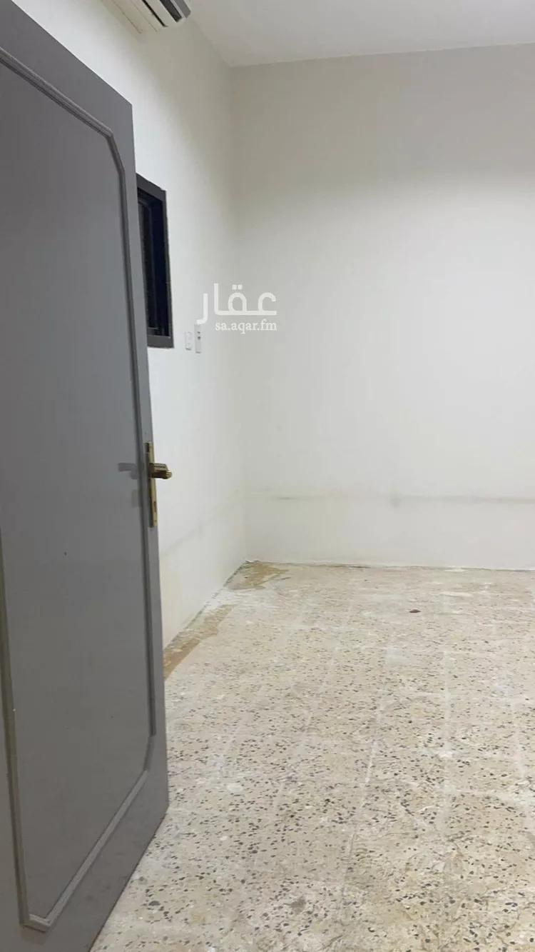 Floor for Rent in Riyadh Al Uraija Al Wusta صورة 4