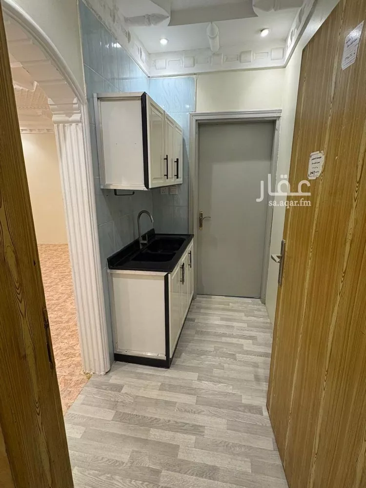 شقة للإيجار في شارع البرجان, حي العريجاء الأوسط, مدينة الرياض, منطقة الرياض صورة 4
