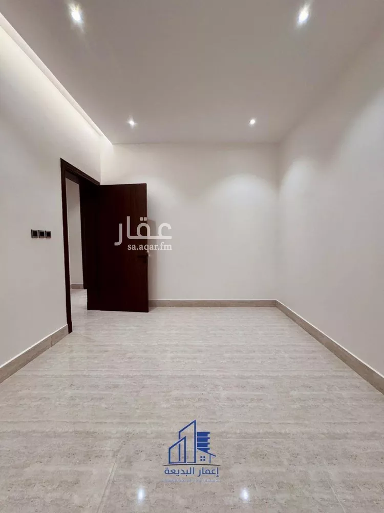 Floor for Sale in Riyadh Dhahrat Al Badi'ah 15