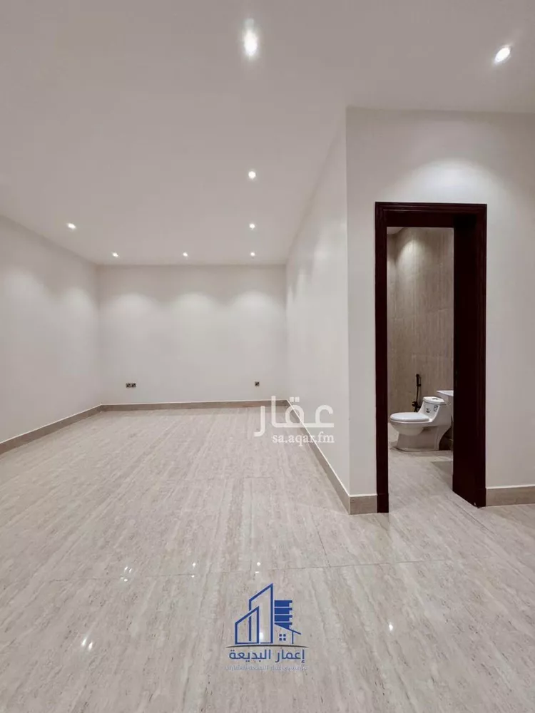 Floor for Sale in Riyadh Dhahrat Al Badi'ah 9