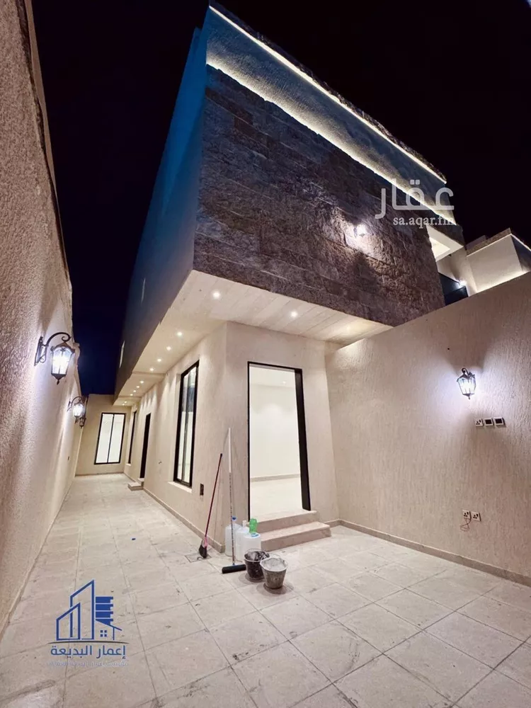 Floor for Sale in Riyadh Dhahrat Al Badi'ah 18