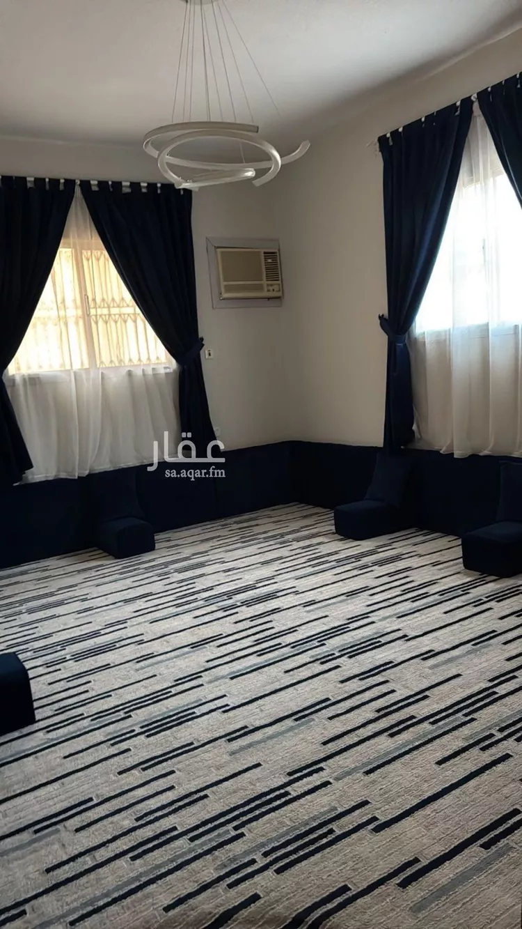 فيلا للبيع في شارع النويصفة, حي ظهرة البديعة, مدينة الرياض, منطقة الرياض صورة 2