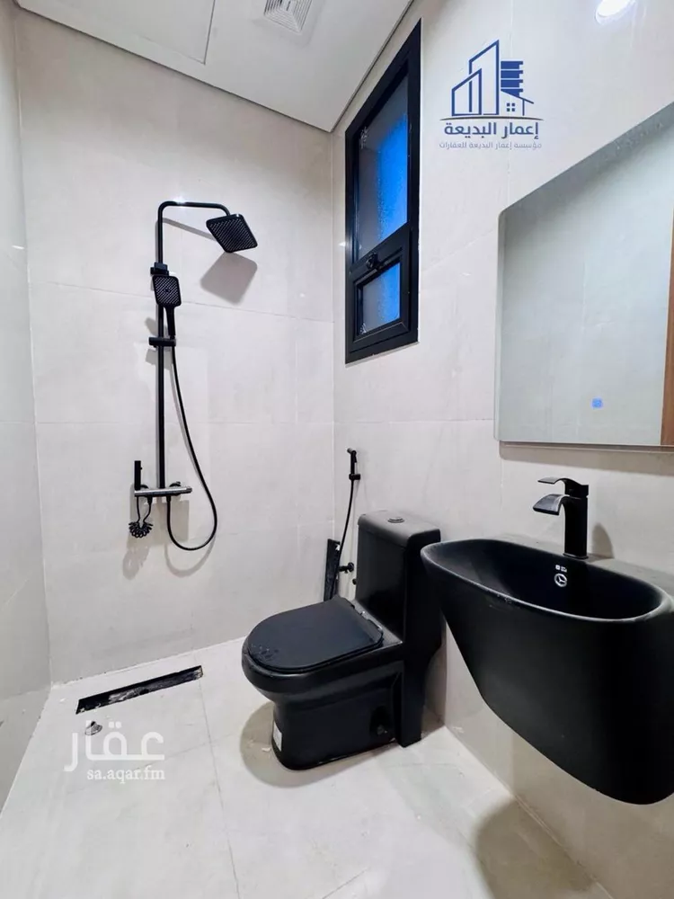 دور للبيع في شارع أبي الحسن العماد, حي العريجاء الغربي, مدينة الرياض, منطقة الرياض 25