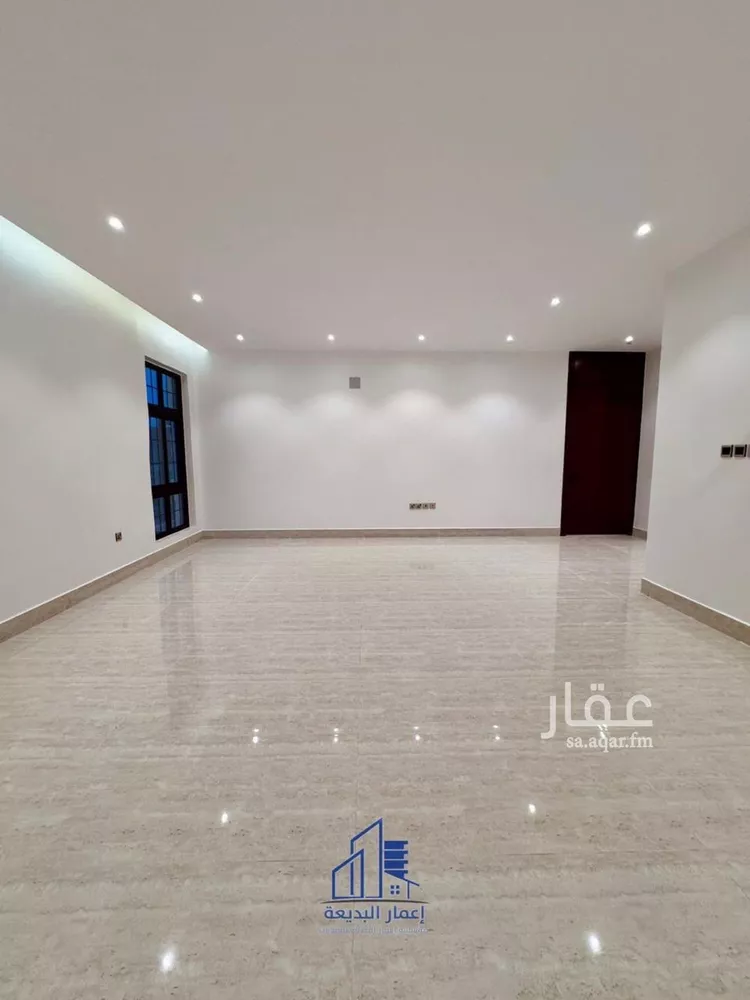 دور للبيع في شارع أبي علي الطوسي, حي ظهرة البديعة, مدينة الرياض, منطقة الرياض 15