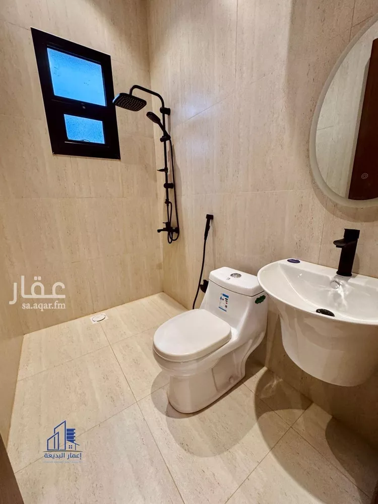 دور للبيع في شارع بكر بن العلاء, حي ظهرة البديعة, مدينة الرياض, منطقة الرياض 24