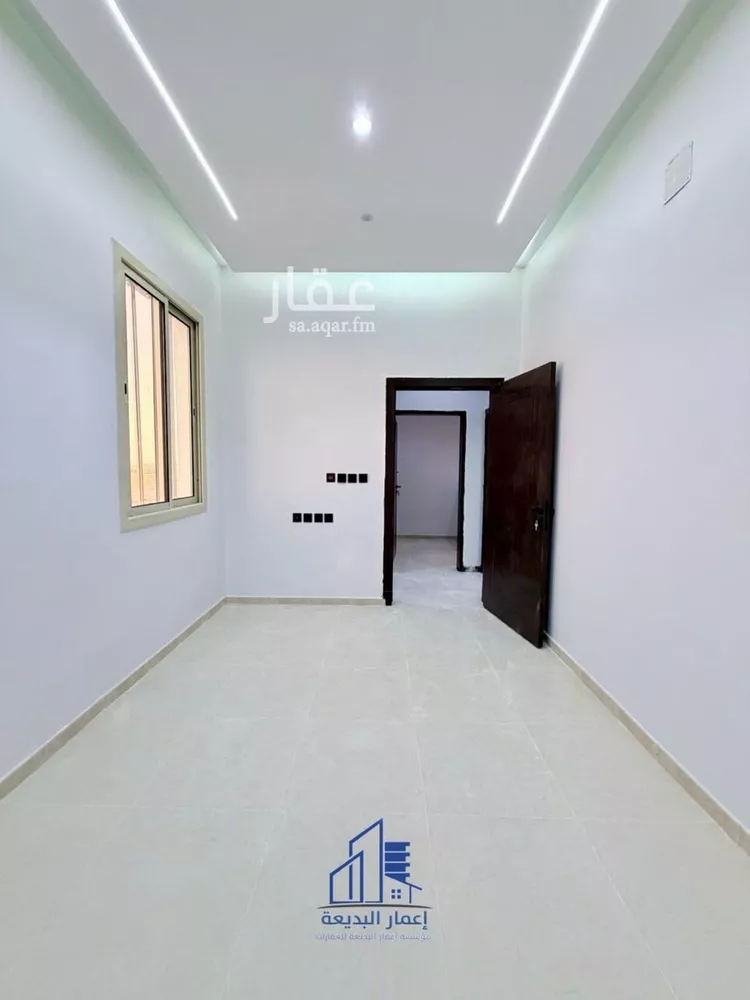 فيلا للبيع في شارع ابن القطاع, حي المهدية, مدينة الرياض, منطقة الرياض 11