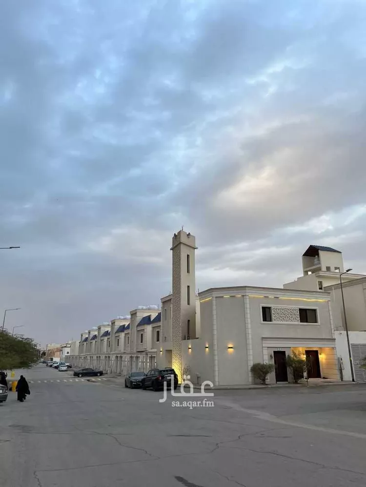 دور للبيع في شارع ابن المغازلي ، حي الشفا ، الرياض ، منطقة الرياض صورة 3