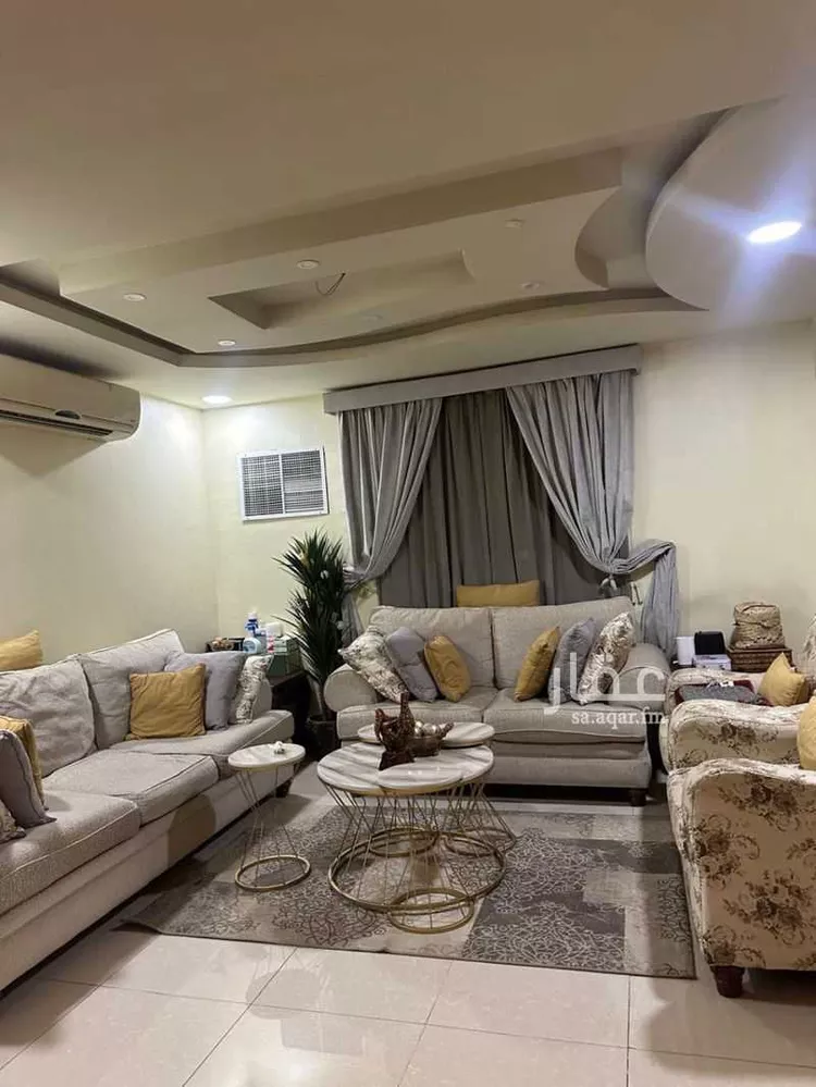 فيلا للبيع في شارع ابن الخريف, حي العريجاء الأوسط, مدينة الرياض, منطقة الرياض صورة 4