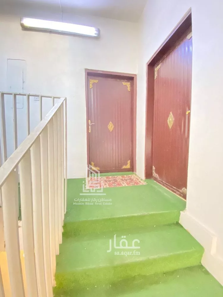 فيلا للبيع في شارع ابي المجد الثقفي, حي العزيزية, مدينة الرياض, منطقة الرياض 13