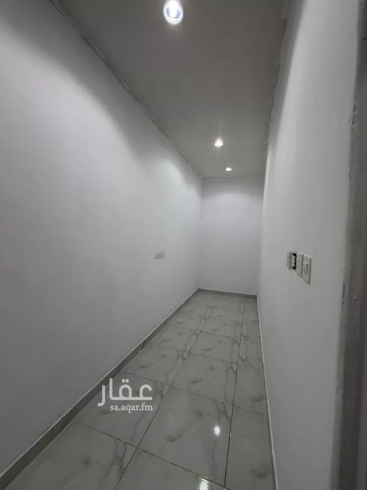 فيلا للإيجار في شارع الإقحوانة, حي الدار البيضاء, مدينة الرياض, منطقة الرياض صورة 2