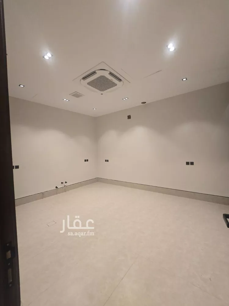 فيلا للبيع في شارع محمود الطرازي, حي النرجس, مدينة الرياض, منطقة الرياض 12