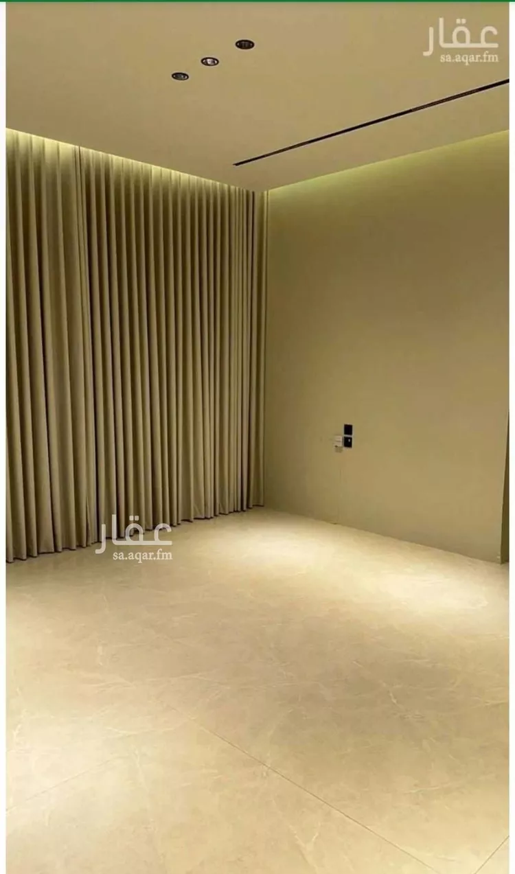 Floor for Rent in Riyadh Al Mahdiyah صورة 3