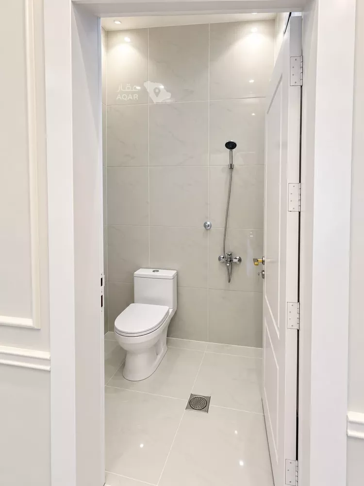 Apartment for Rent in Riyadh Al Malqa 11