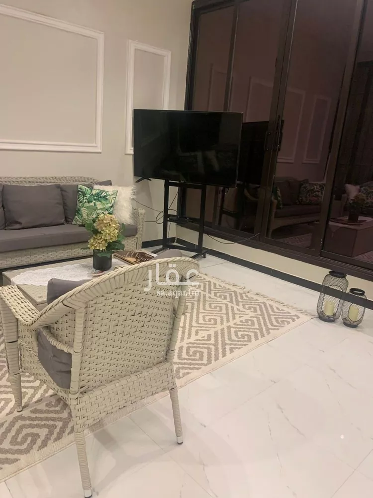 فيلا للبيع في شارع يحيى بن جزلة, حي الرمال, مدينة الرياض, منطقة الرياض صورة 2