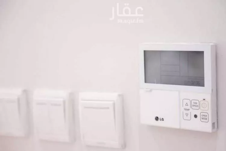 فيلا للبيع في شارع رقم 37, حي الملقا, مدينة الرياض, منطقة الرياض صورة 3