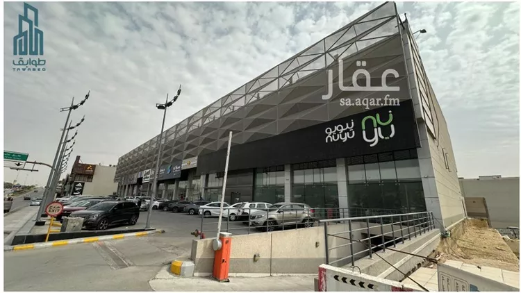 مكتب تجاري للإيجار في شارع الدائرى الشمالى الفرعي, حي التعاون, مدينة الرياض, منطقة الرياض