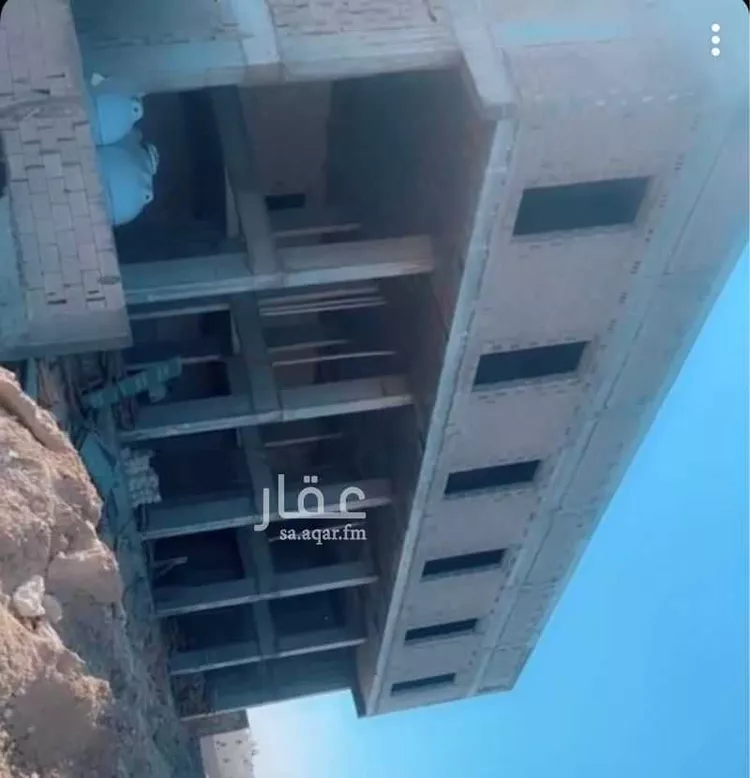 عمارة للبيع في شارع خالد بن سنان, حي الصواري, مدينة الخبر, المنطقة الشرقية صورة 2