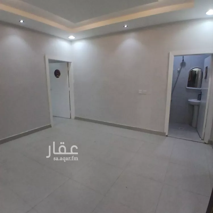 شقة للإيجار في شارع سفيان بن المهاب, حي الملك فيصل, مدينة الرياض, منطقة الرياض صورة 5