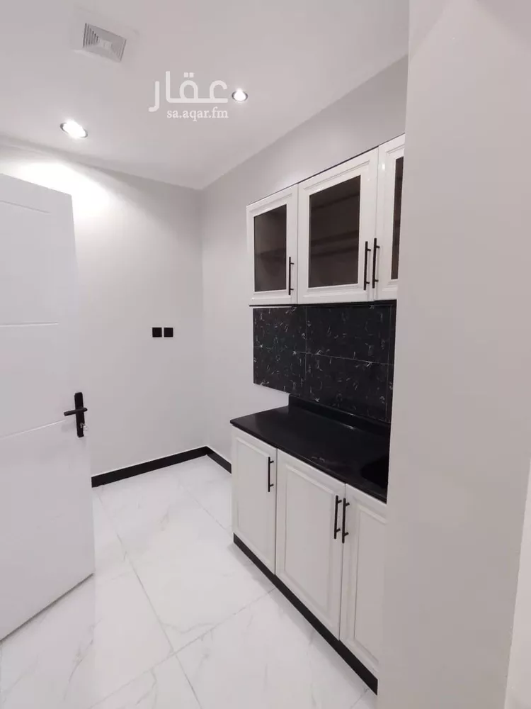 شقة للإيجار في شارع ابي جعفر المنصور, حي الشهداء, مدينة الرياض, منطقة الرياض