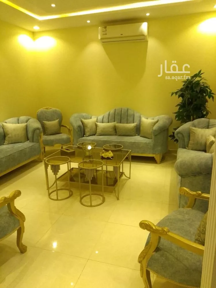 فيلا للإيجار في شارع عبدالرحمن ابن مرشد, حي المهدية, مدينة الرياض, منطقة الرياض صورة 3