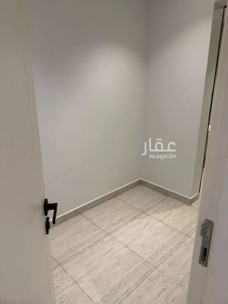 شقة للإيجار في شارع مباركة بنت عبدالقادر الطبرية, حي النرجس, مدينة الرياض, منطقة الرياض صورة 4