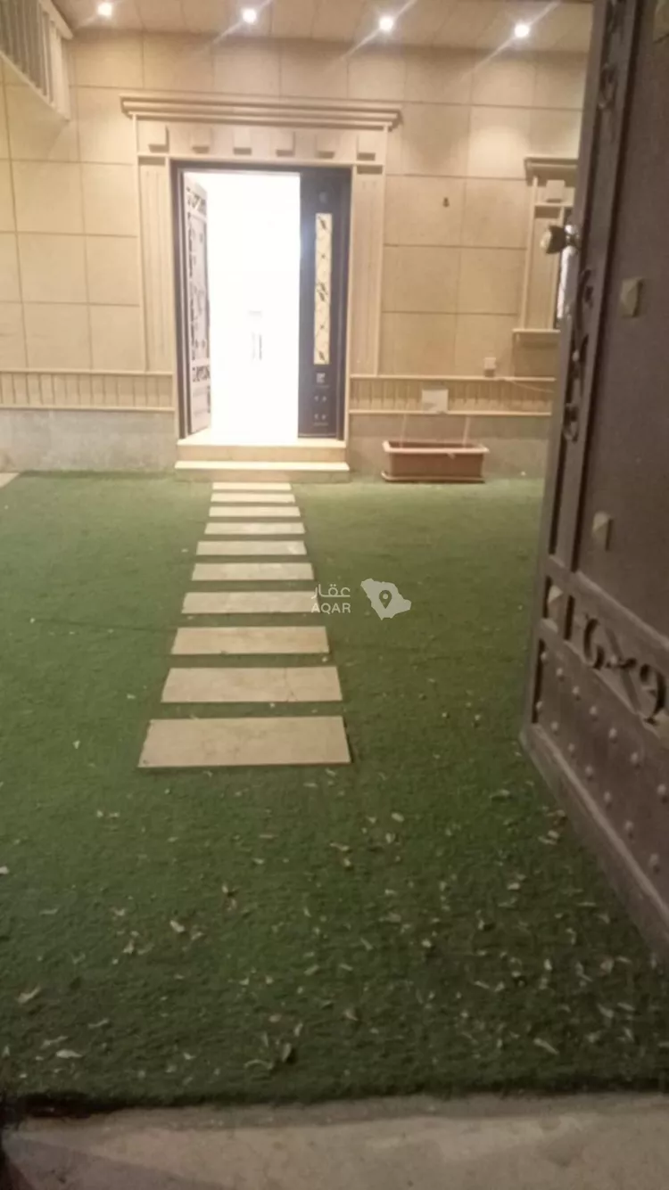 Floor for Rent in Riyadh Al Yasmin