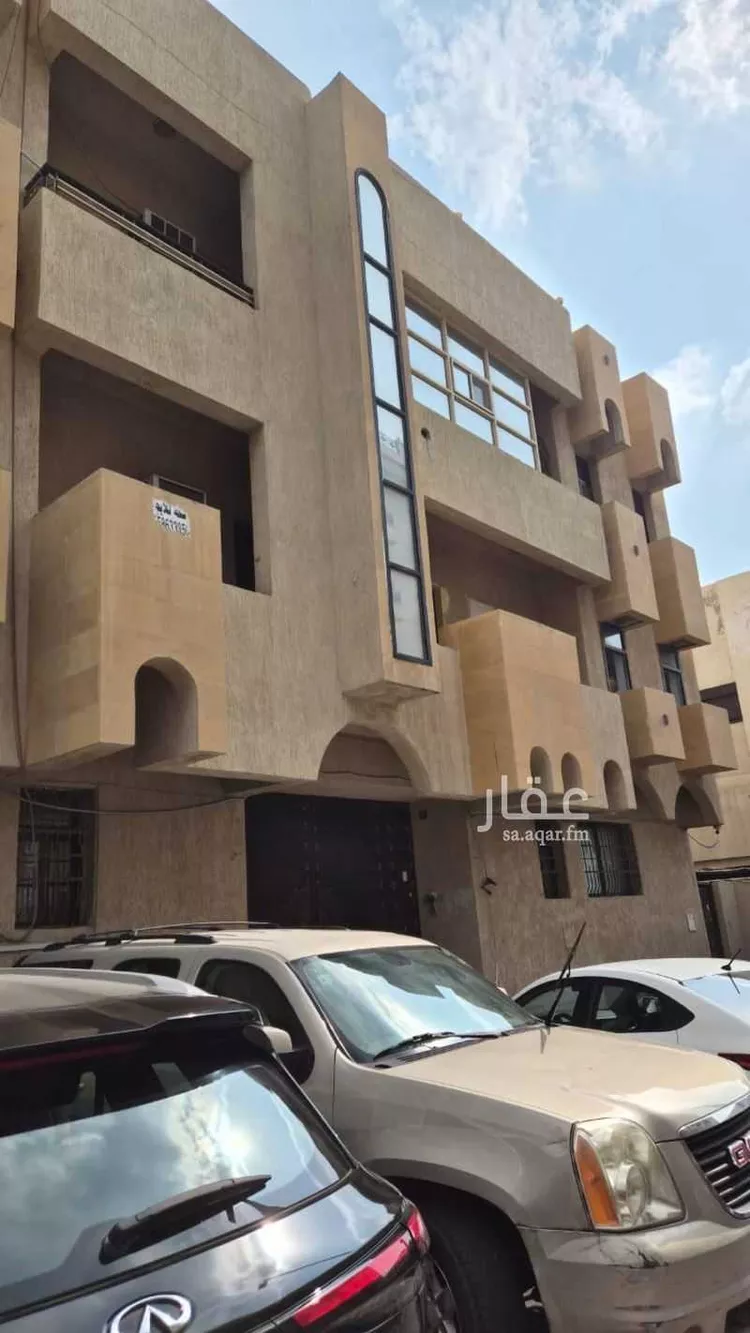 عمارة للبيع في شارع احمد بن شيخان, حي الروضة, مدينة جدة, منطقة مكة المكرمة